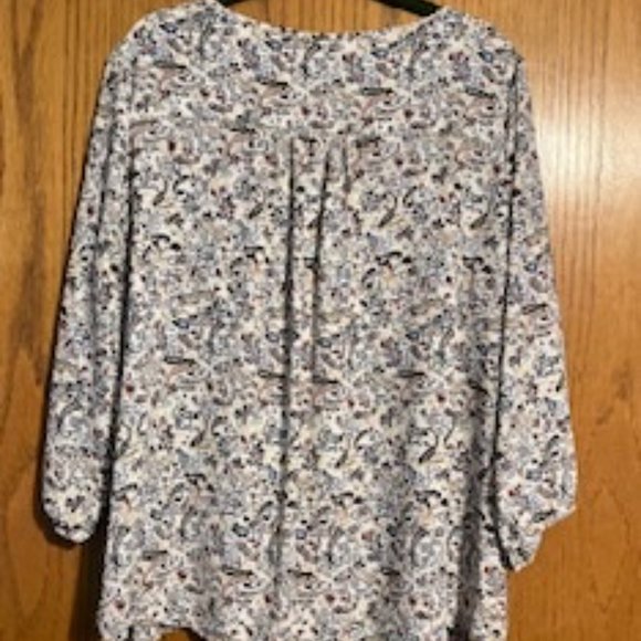 Collective Concepts 1x White - Picture 3 of 3